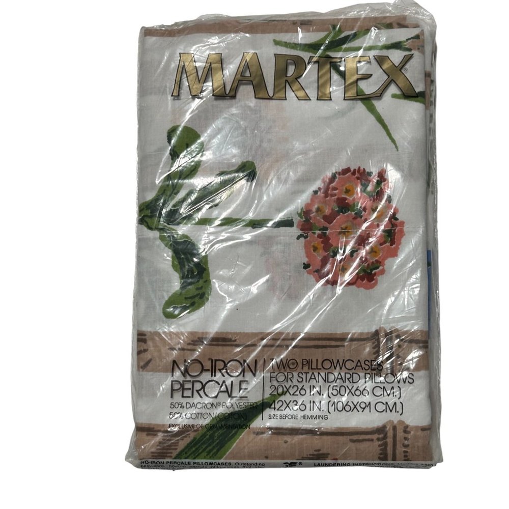 2 Standard Pillowcases Martex Flowers New in Package Spring Tulips Unisex